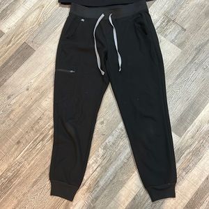 Figs Small Gently Worn